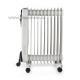 Olejov raditor Nedis HTOI30WT11 - rozmry (v x h x ): 620 x 440 x 240 mm.