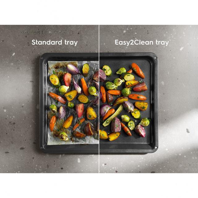 Pečicí plech Electrolux Easy2Clean - mělký Pečicí plech Electrolux Easy2Clean - mělký